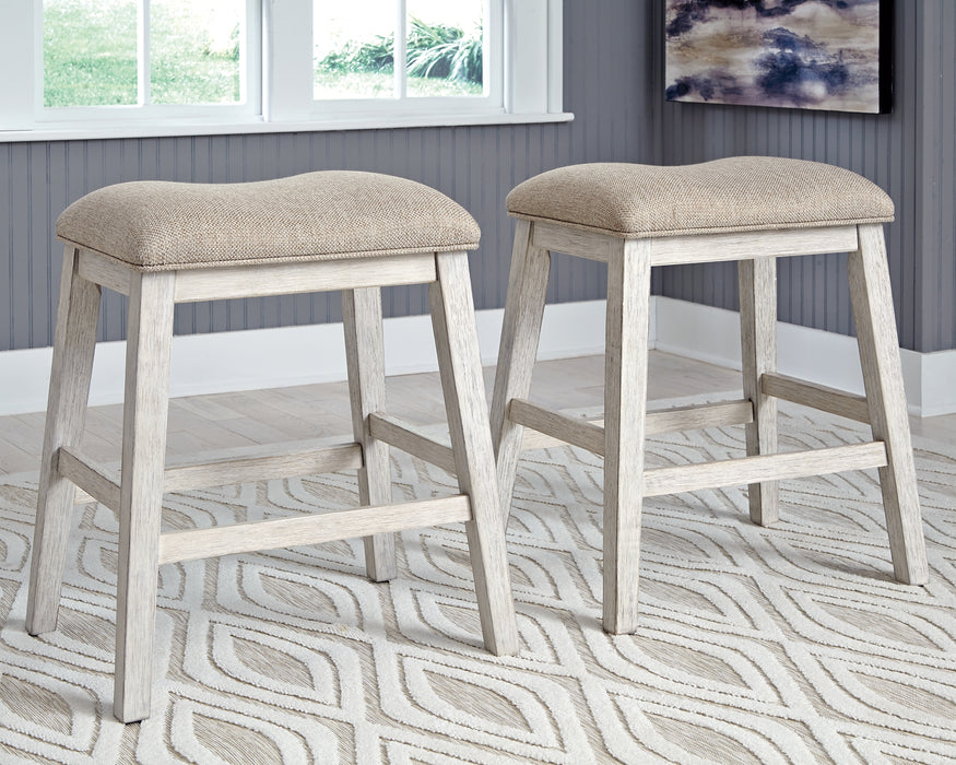 Skempton Upholstered Stool (2/CN)